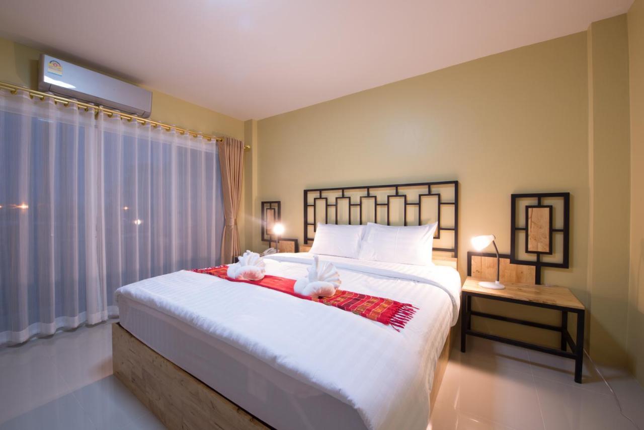 Bees Smile Hotel Chiang Rai Bagian luar foto